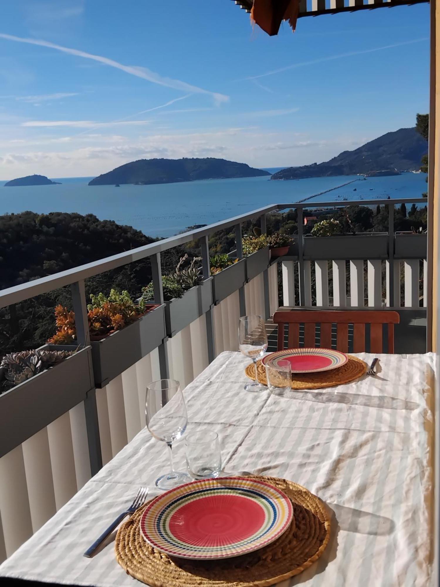 Ferienwohnung Vista Sul Blu ,Baia Blu, Lerici Exterior foto